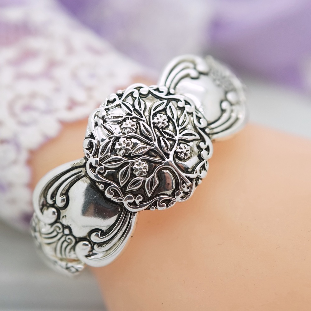 Spoon Replica Bracelet Stretch Tree of Life
